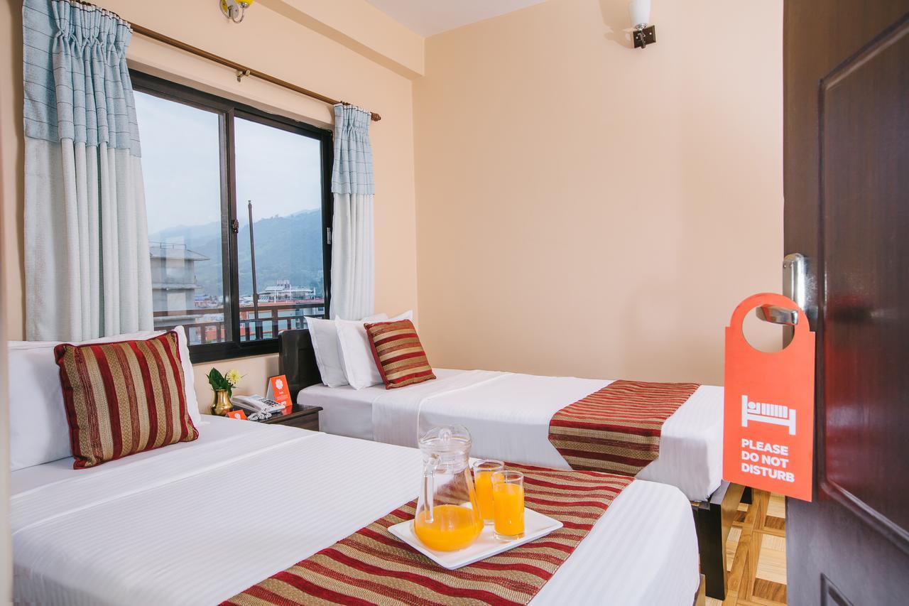 Hotel Ezen Pokhara Exteriör bild